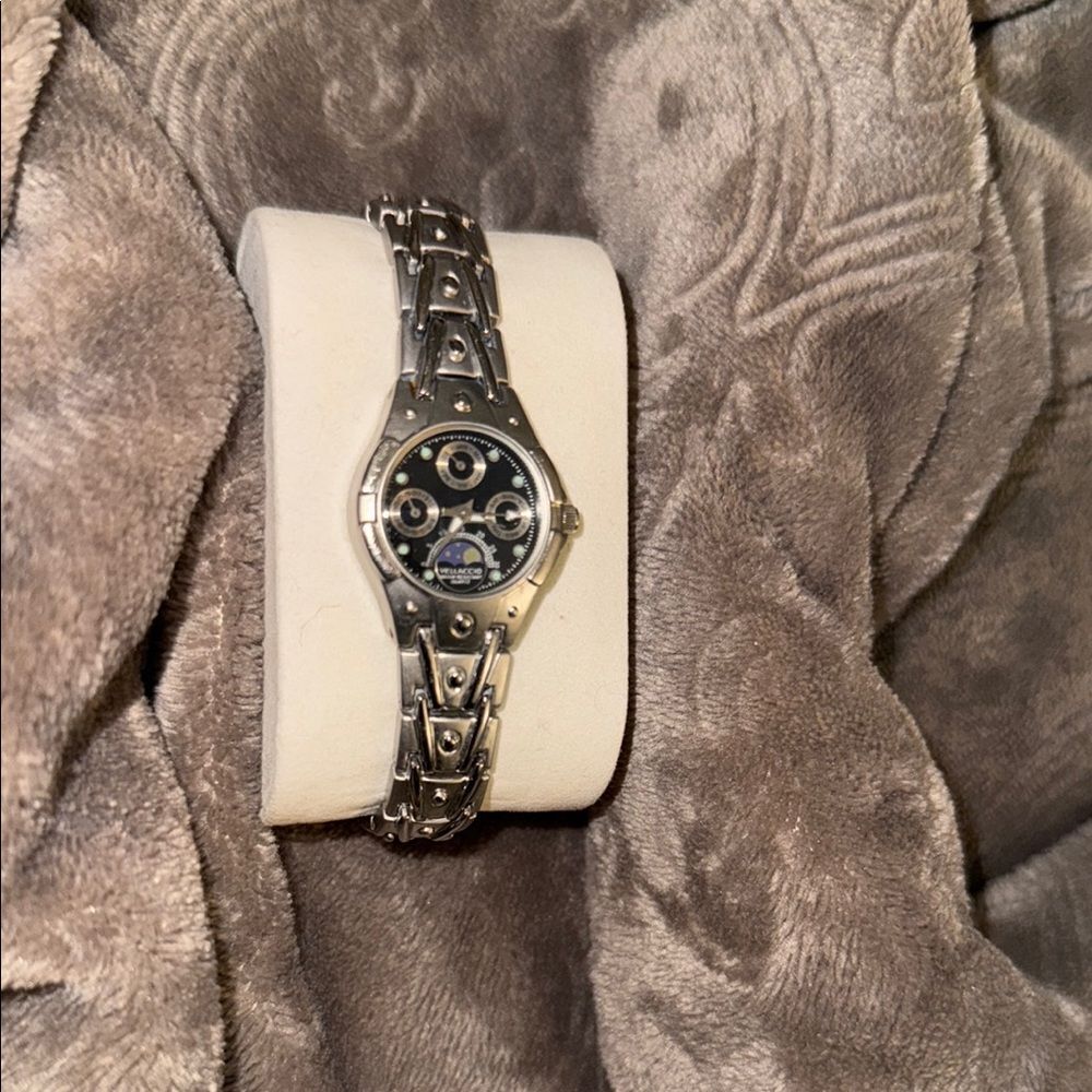 Silver Stainless Steel Watch - Picture 2 of 8